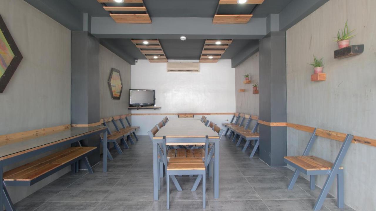 Reddoorz Plus @ Taft North Mandurriao Iloilo City Exterior photo